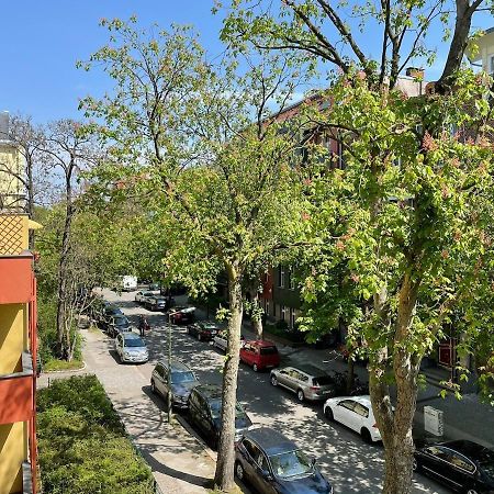 Modern And Cozy Apartment In Good Location Berlín Exterior foto